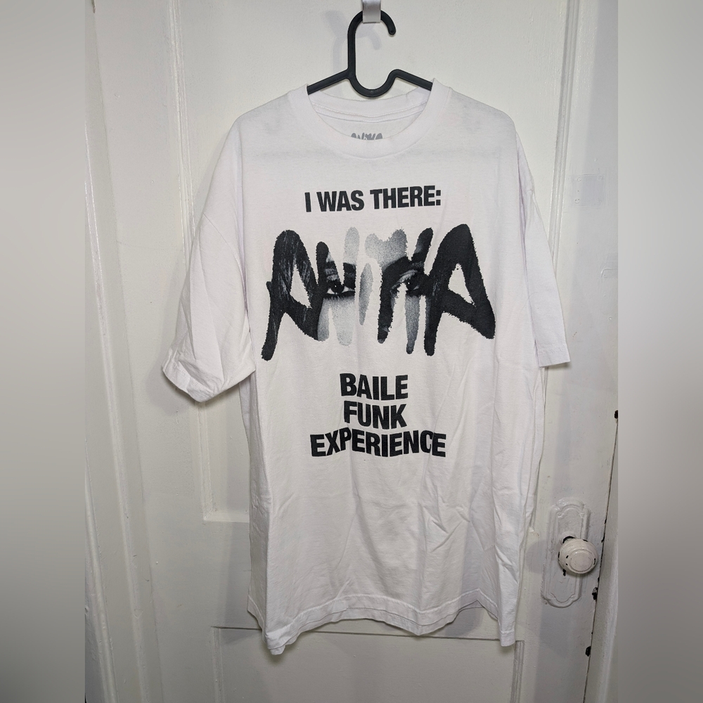 Anitta Tour Graphic Tee in XXL • Concert Shirt Brazilian Pop Art